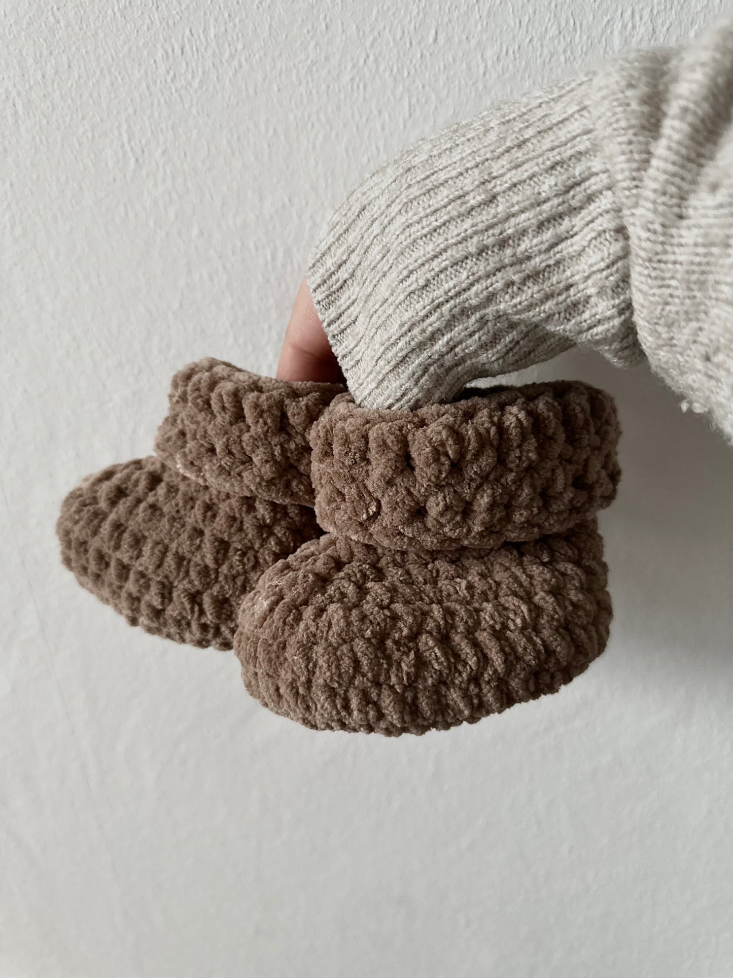 Babyschuhe gehäkelt