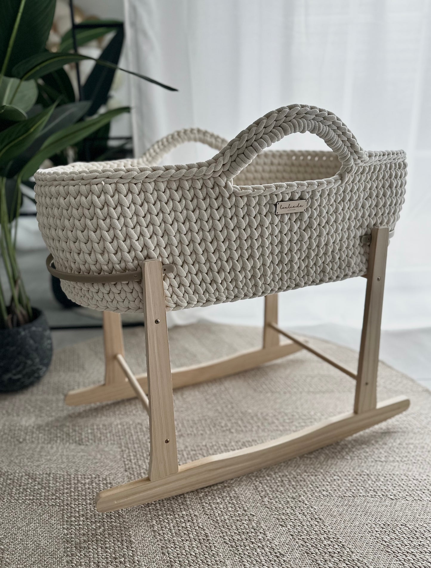 Babybett | Stubenwagen | Moseskorb