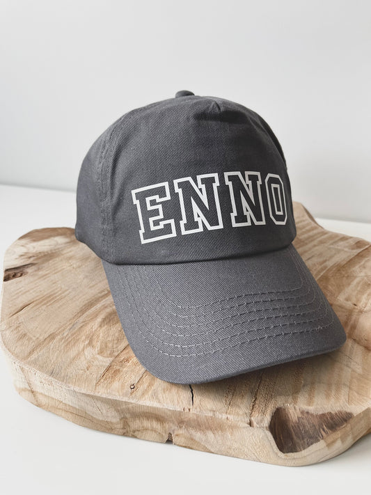 Basecap mit Wunschpersonalisierung