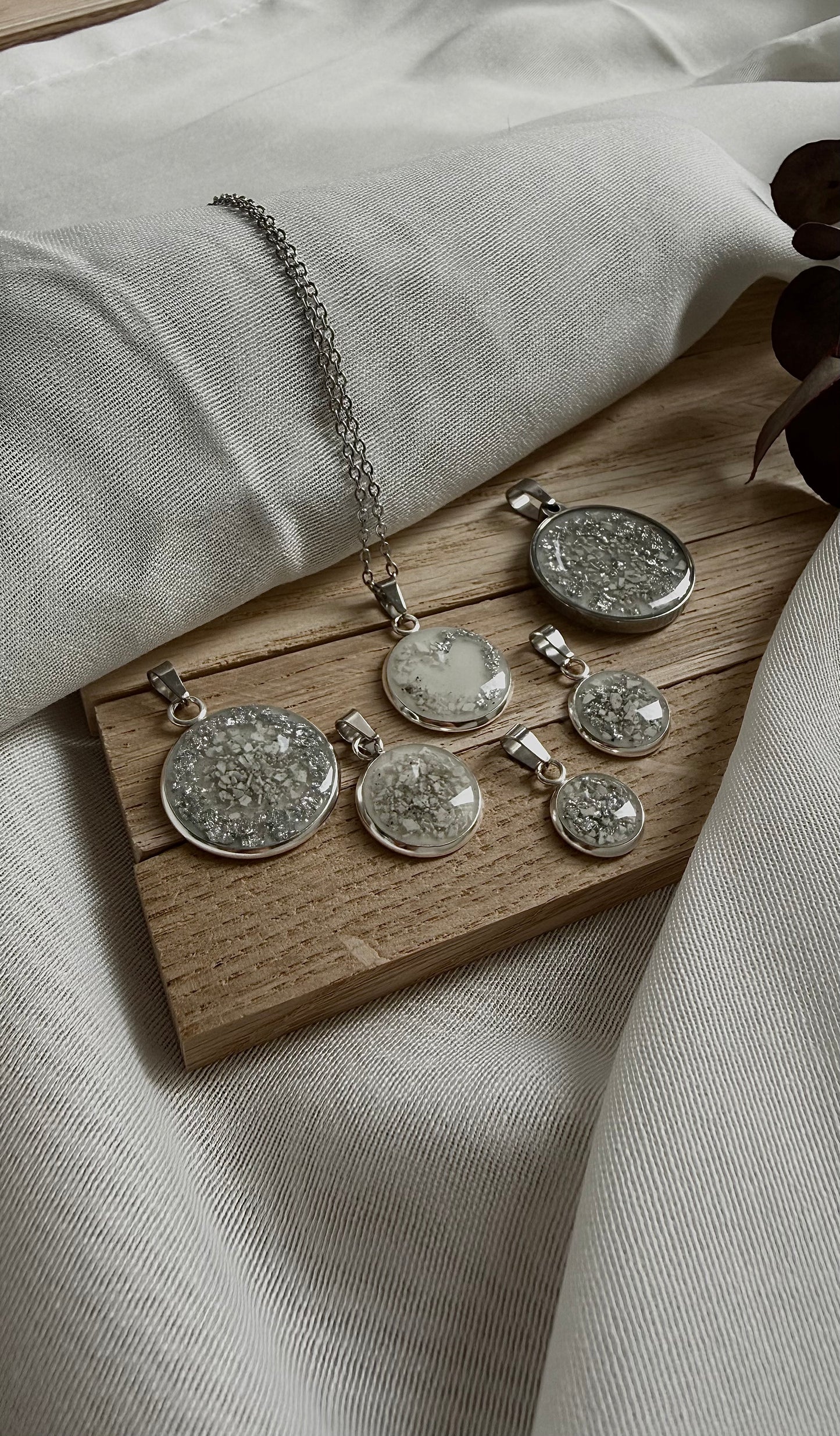 Schmuck aus der Asche verstorbener