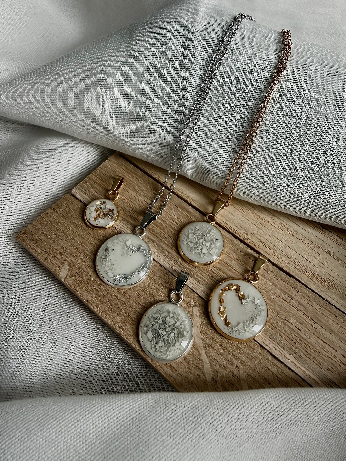 Schmuck aus der Asche verstorbener